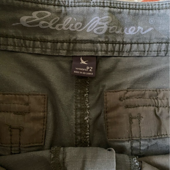 Navy green cargo shorts mid rise - Picture 3 of 4